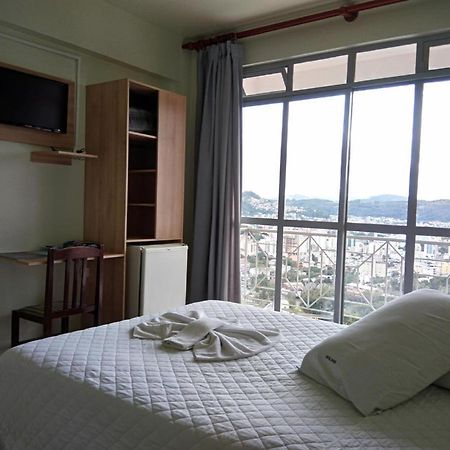Oyo Hotel Farol Joaçaba Exteriér fotografie